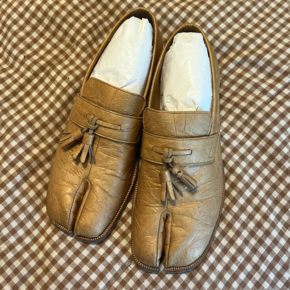 Maison Margiela Tan Tabi Loafers